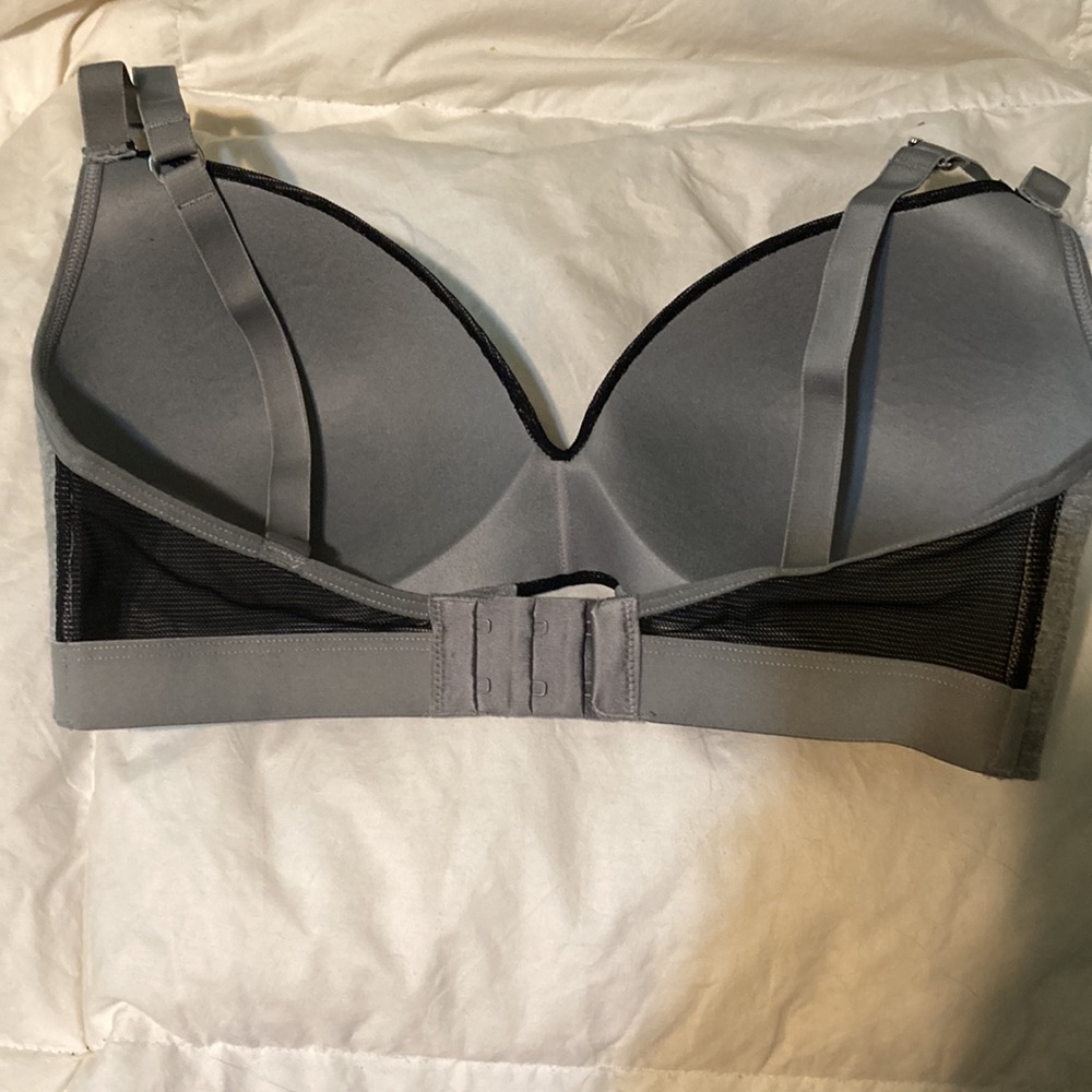 Lively Bra - image 2